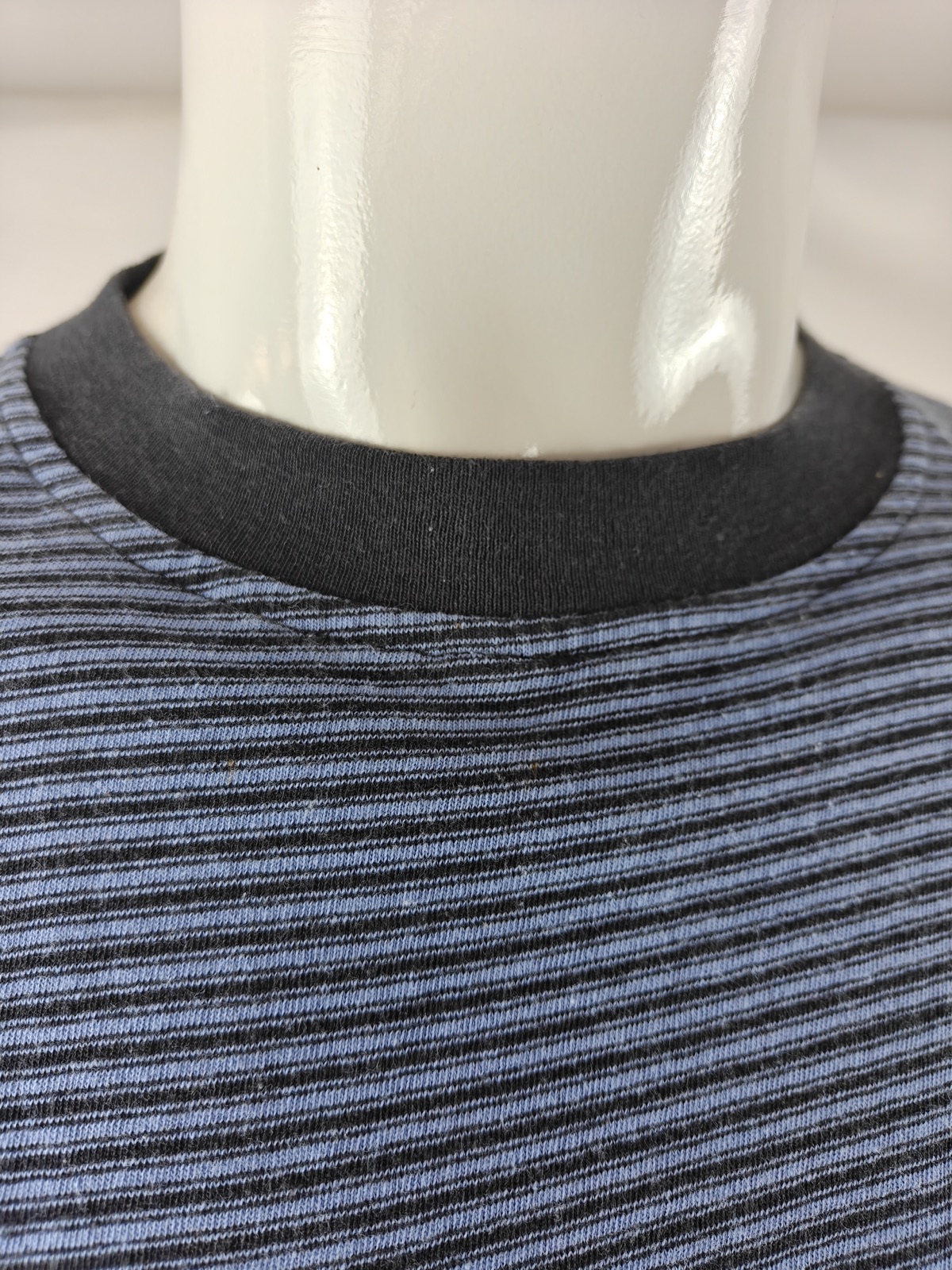 YC-20059-4 Navy and Black Striped Short-Sleeve Crewneck T-Shirt product detail