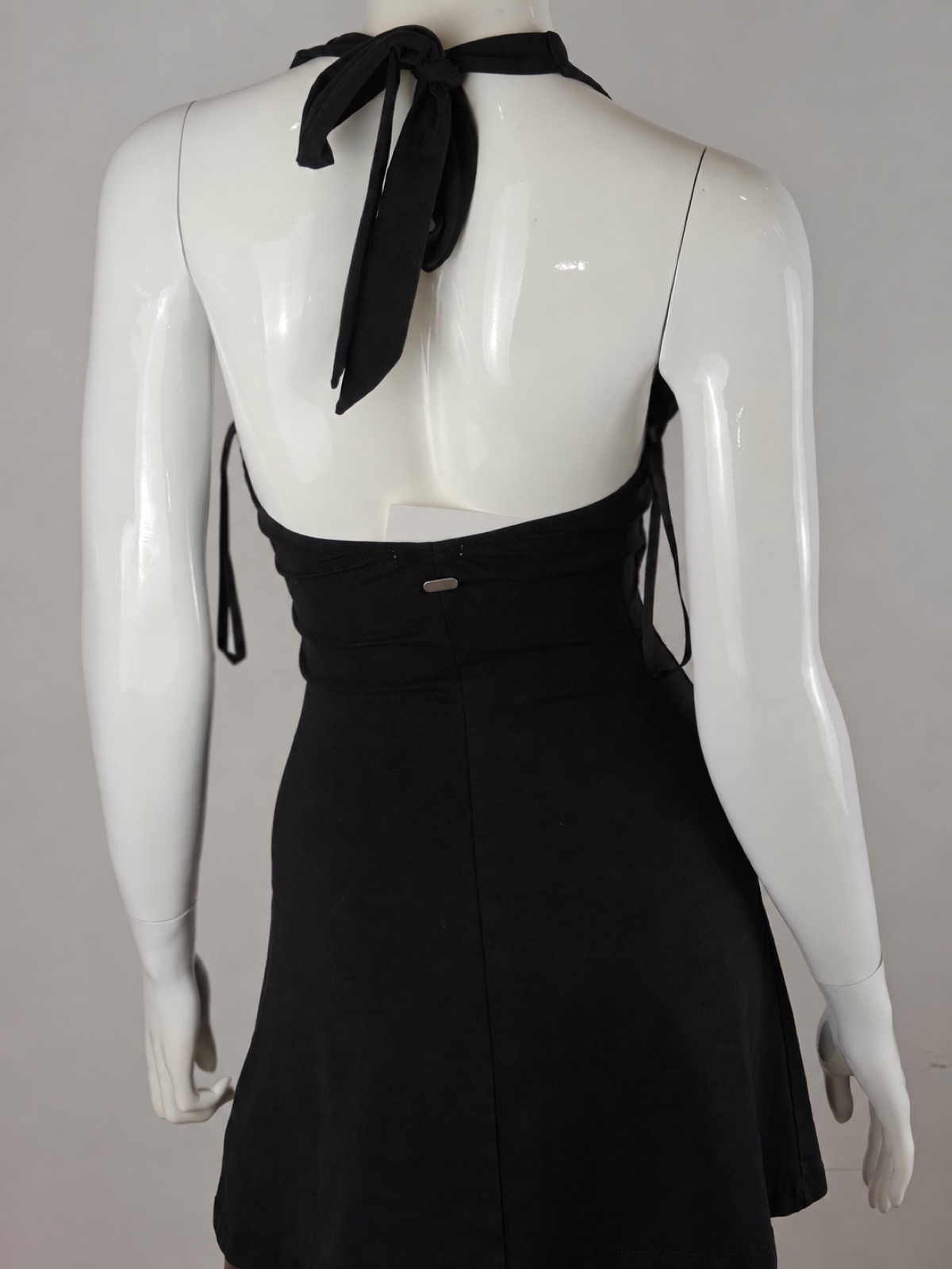 YC-21790-3 Black Sleeveless V-Neck Mini Dress with Side Drawstring product detail