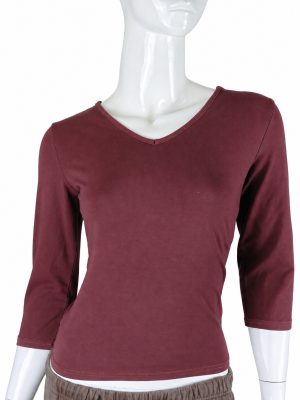 Maroon V-Neck Three-Quarter Sleeve Fitted Top product image